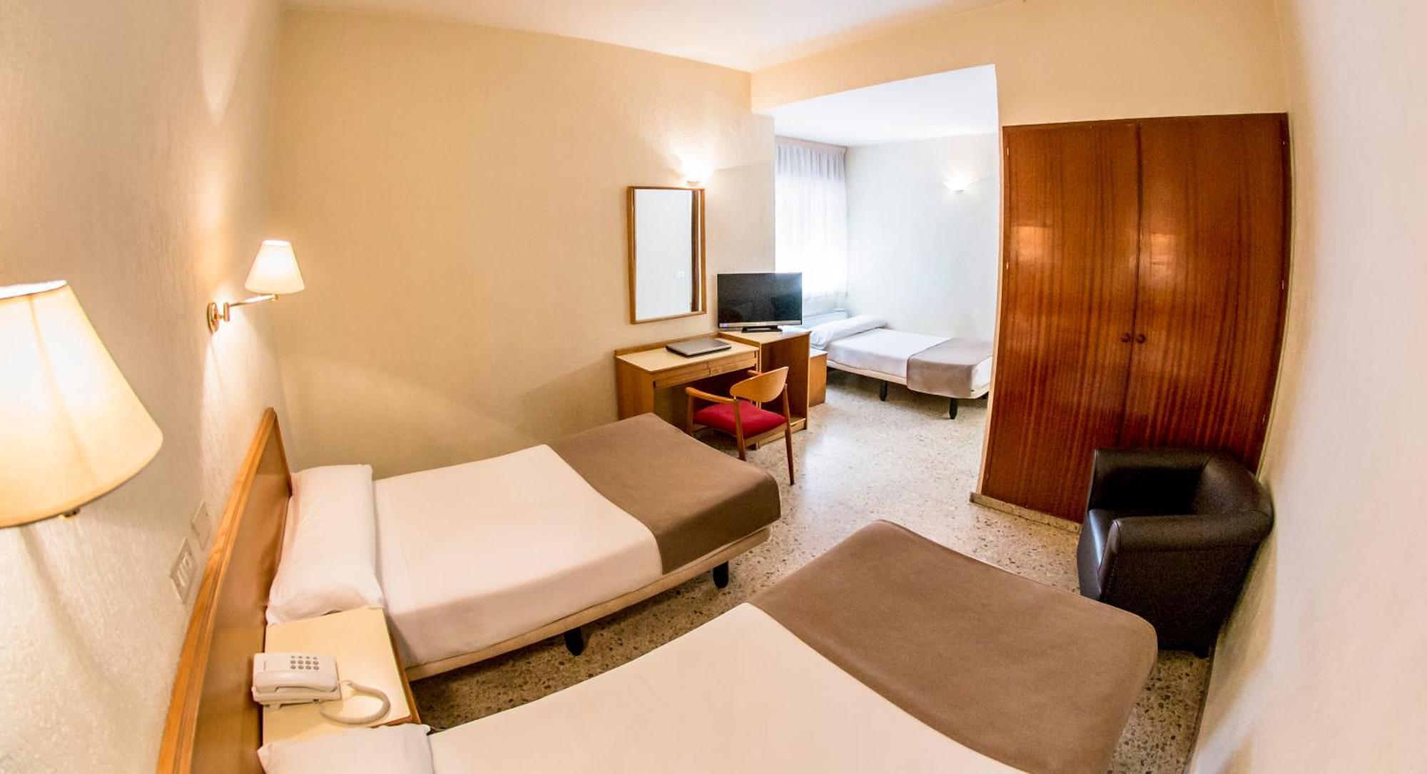 Triple Room,1709862092:JPEG