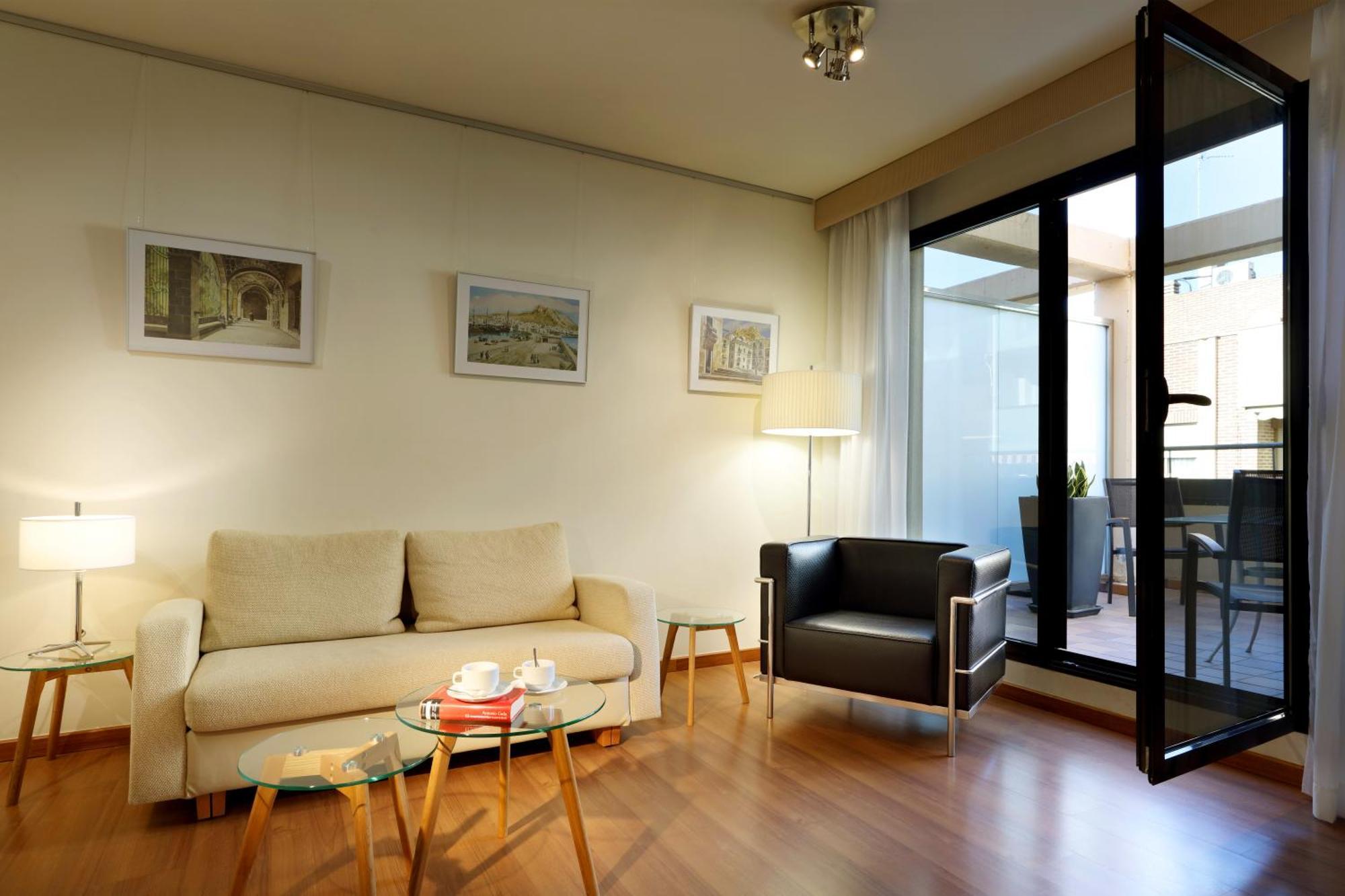 Standard Suite,1708049059:JPEG