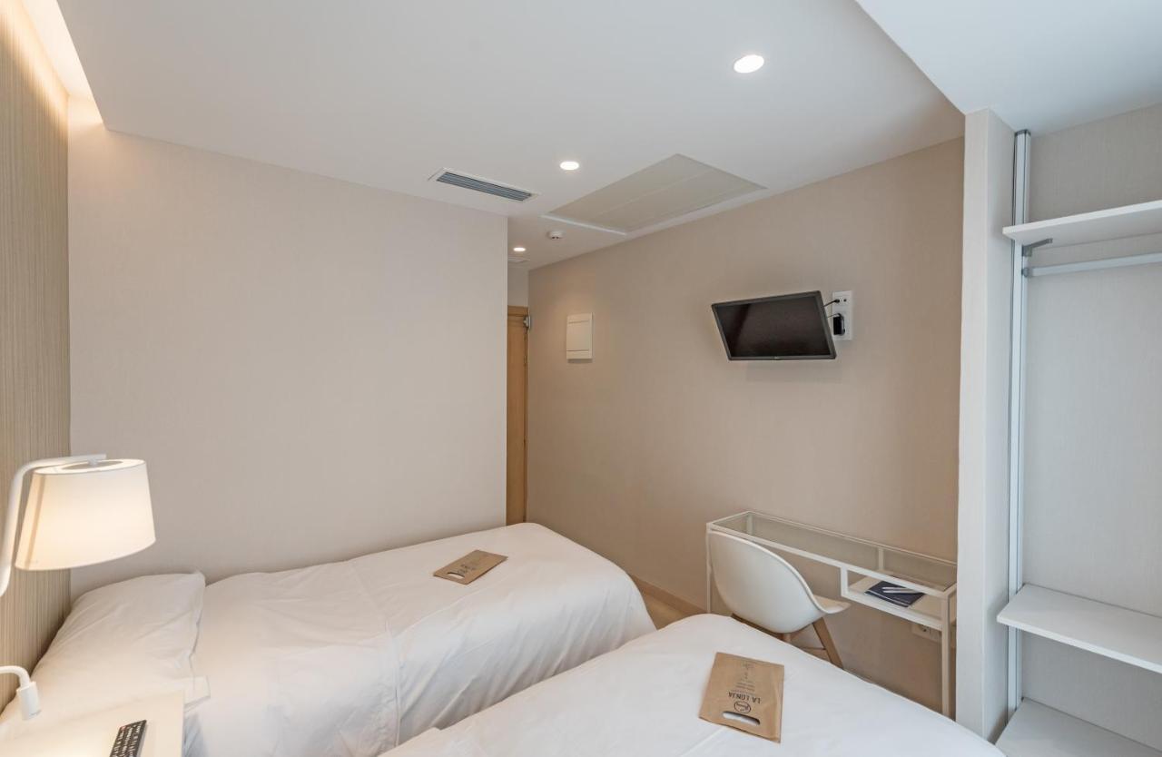 Twin Room,995741704:JPEG