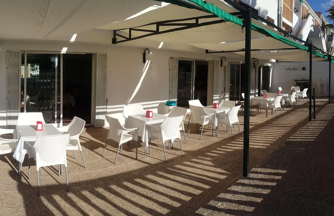 Hostal Bahia Alicante-1